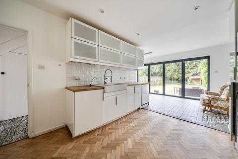 4 bedroom semi-detached house for sale, Frome Road, Somerset BA2