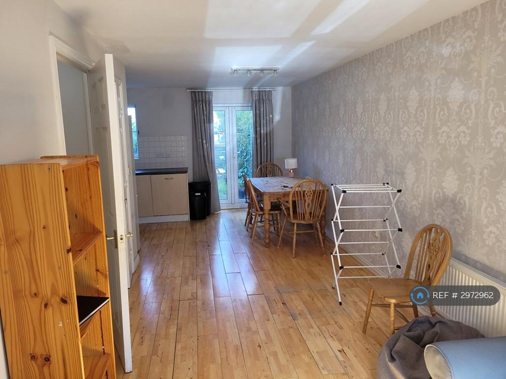 House in Cambridge, Girton - View 4