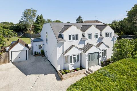 Sycamore Road, Chalfont St. Giles, Buckinghamshire, HP8