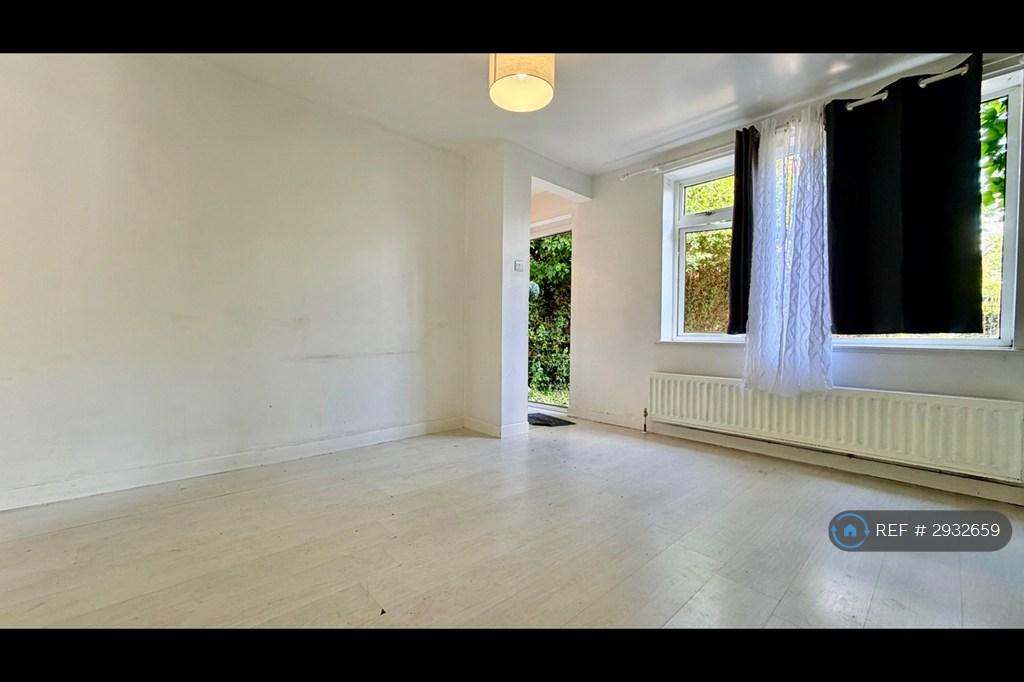 Josephine Drive, Manchester, M27 - View 4
