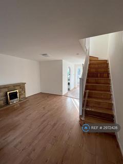 3 bedroom end of terrace house to rent, Pendragon Walk, London, NW9