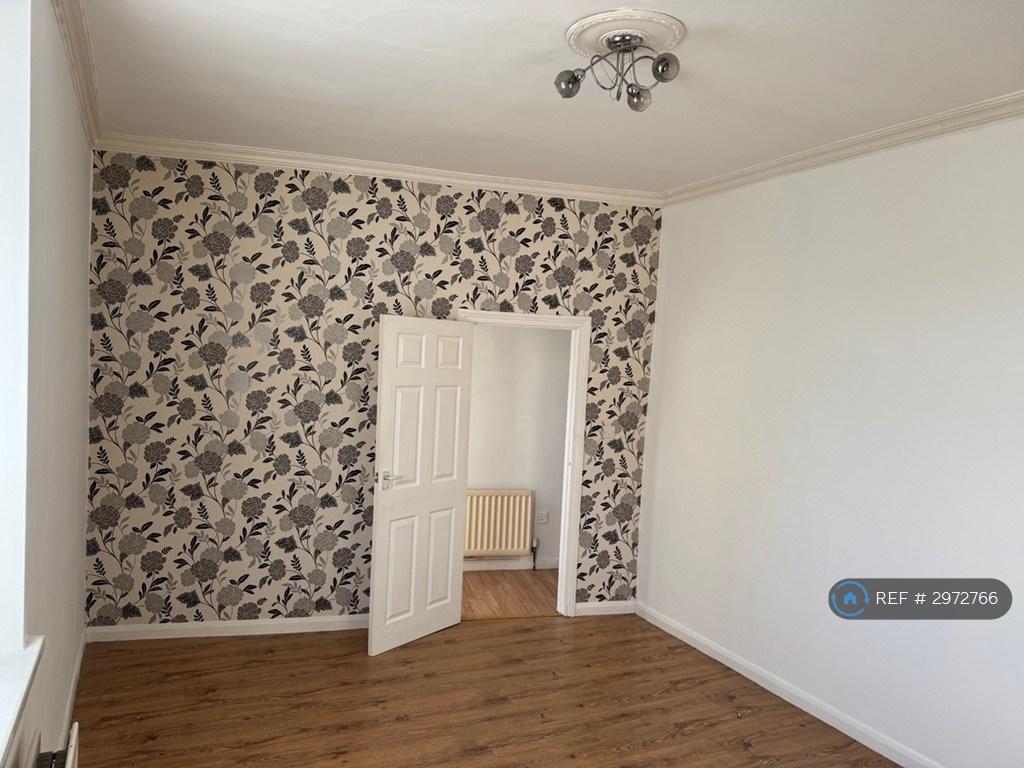 Orchard Terrace, Newcastle Upon Tyne, NE15 - View 4