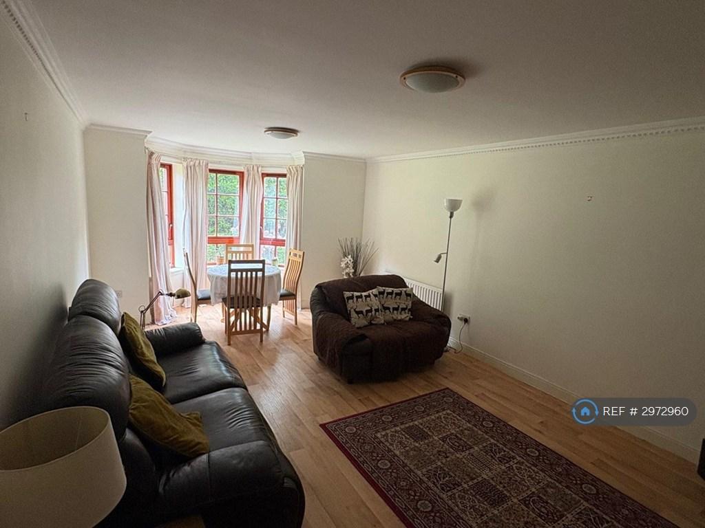 Apartment in Edinburgh, Craigleith - View 3
