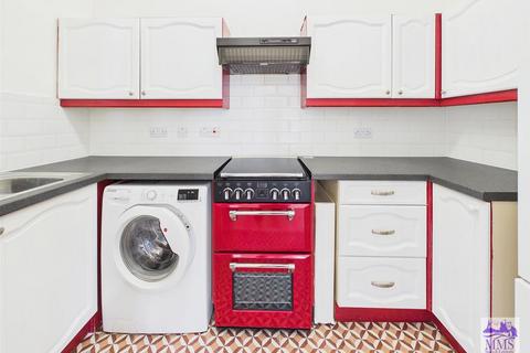 1 bedroom retirement property for sale, Trafalgar Road, Gravesend