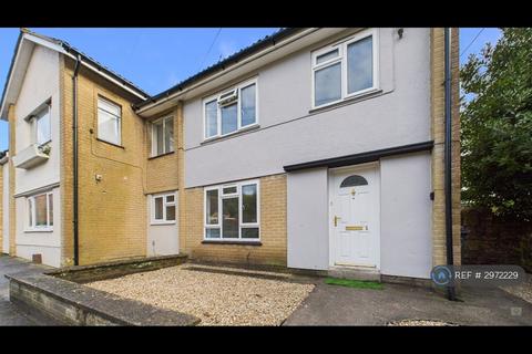 3 bedroom semi-detached house to rent, Church St, Ilminster, TA19