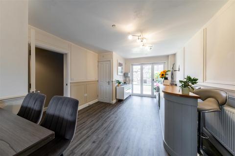 4 bedroom townhouse for sale, Curzon Avenue, Northwich CW8