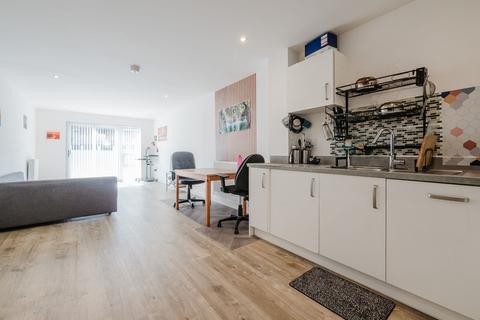 1 bedroom apartment for sale, Emmeline Pankhurst Drive, Stretford, Manchester, M32