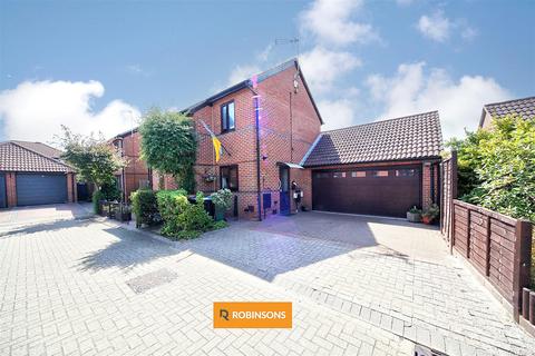 4 bedroom detached house for sale, Pearse Grove, Walton Park, Milton Keynes