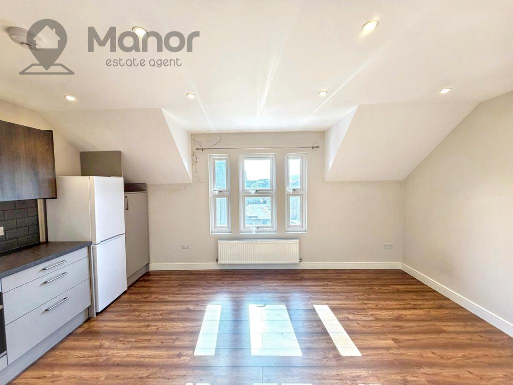 Apartment in London, Leyton - View 3