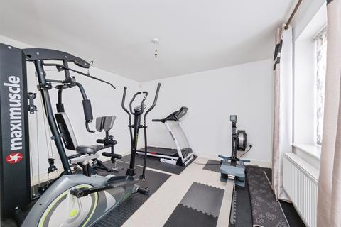 5 bedroom detached house for sale, Colindale Street, Monkston Park, Milton Keynes