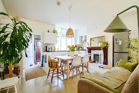 3 bedroom terraced house for sale, Bolton Road North, Bury, BL0