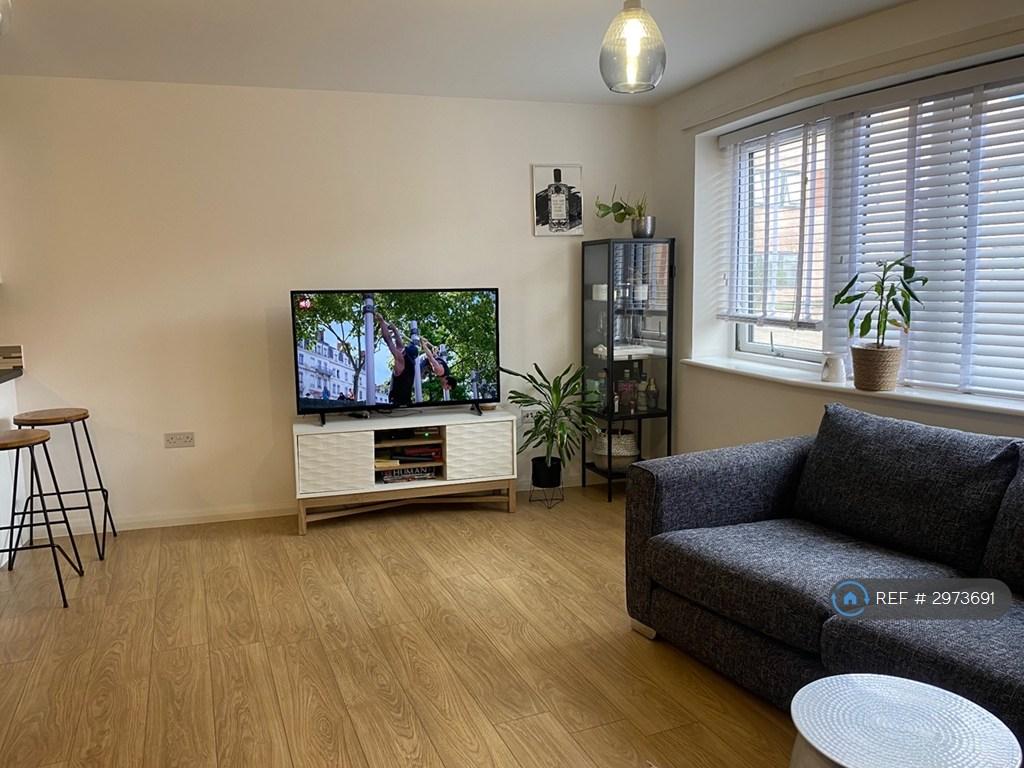 Apartment in London - View 3