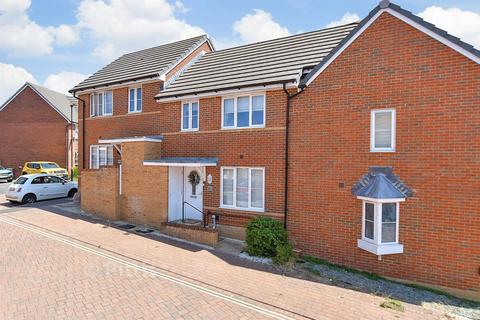 2 bedroom terraced house for sale, Naval Terrace, East Cowes PO32