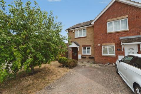 2 bedroom end of terrace house for sale, St. Faiths Close, Gosport, Hampshire, PO12