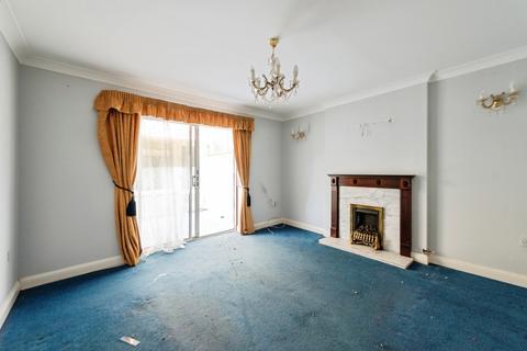2 bedroom end of terrace house for sale, St. Faiths Close, Gosport, Hampshire, PO12