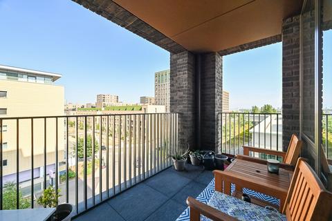 2 bedroom flat for sale, Shackleton Way, Gallions Reach, LONDON, E16