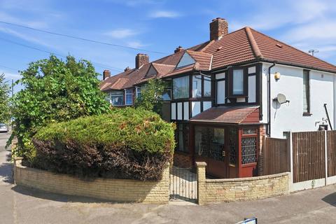 3 bedroom end of terrace house for sale, Tamworth Lane, Mitcham CR4