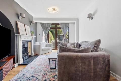 3 bedroom end of terrace house for sale, Tamworth Lane, Mitcham CR4