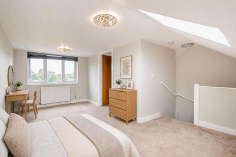 3 bedroom terraced house for sale, Stanley Street, Featherstone, West Yorkshire