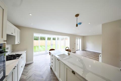 undefined, The Redwoods, Leven, Beverley