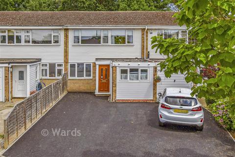 undefined, Knaves Acre, Headcorn TN27