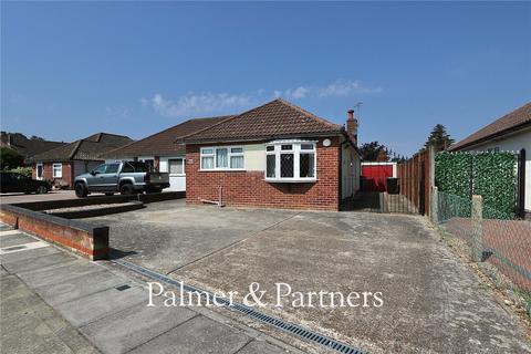 3 bedroom bungalow for sale, Gleneagles Drive, Ipswich, Suffolk, IP4