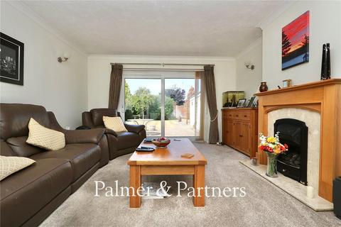 3 bedroom bungalow for sale, Gleneagles Drive, Ipswich, Suffolk, IP4