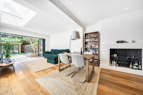 2 bedroom detached house to rent, Abercorn Place, London NW8