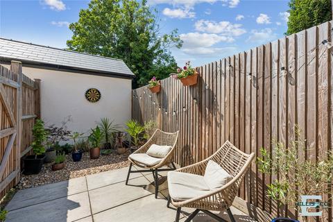 1 bedroom apartment for sale, Summerhill Road, London, N15