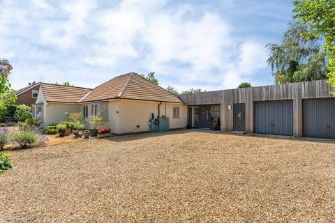 3 bedroom detached bungalow for sale, Highgate, Helpringham, Sleaford