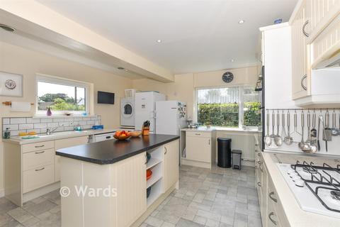 3 bedroom detached house for sale, Coombelands, Wittersham TN30