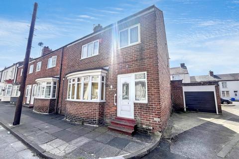3 bedroom end of terrace house for sale, St. Peters Road, Stockton-on-Tees, Durham, TS18 3JL