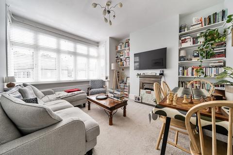 2 bedroom maisonette for sale, Waldemar Avenue, Ealing