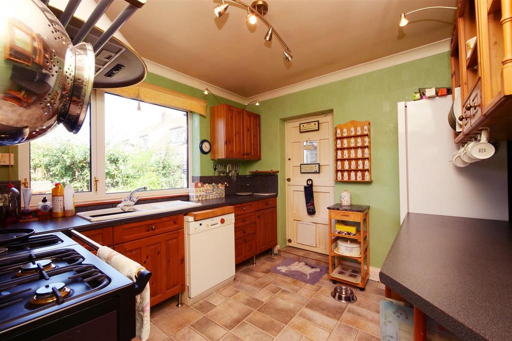 House in York, Knapton, Acomb - More