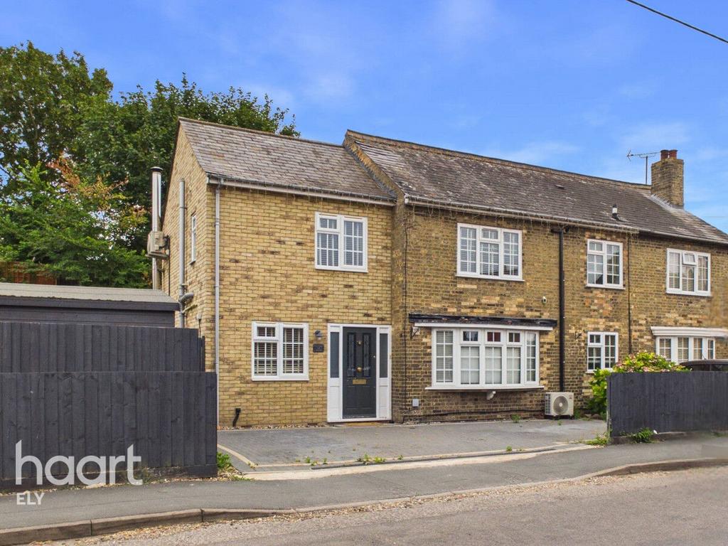 Detached house exterior