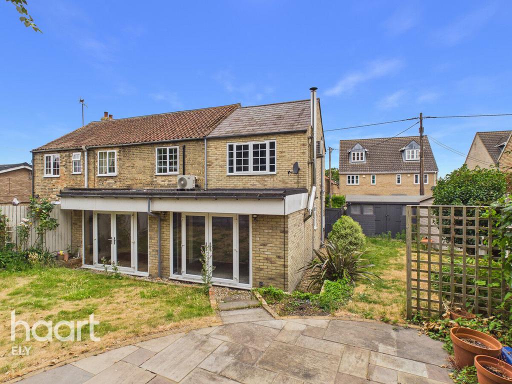 Detached house exterior