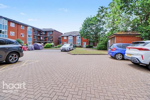 1 bedroom retirement property for sale, Furzehill Road, Borehamwood