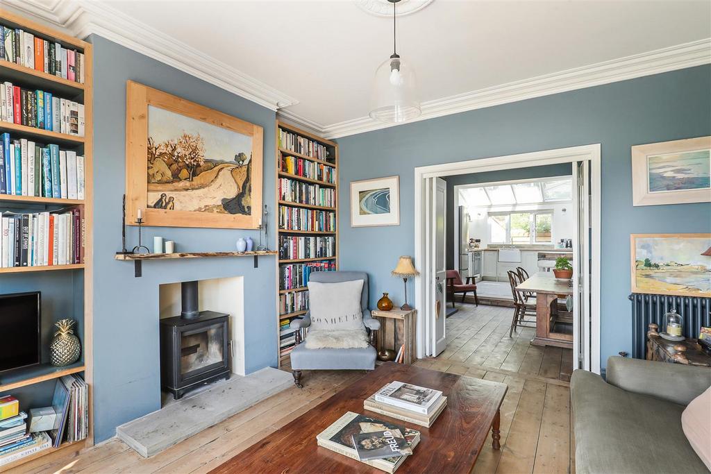 Living room, fireplace