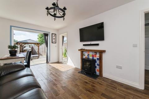 3 bedroom terraced house for sale, Glanvill Way, Honiton