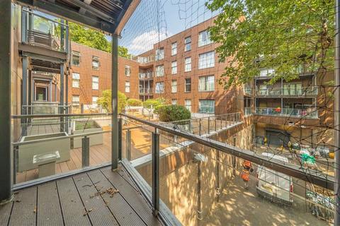 1 bedroom flat for sale, Clapham Road, London SW9