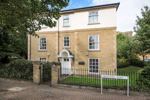 Broomhill Road, Wandsworth, SW18