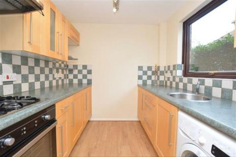 2 bedroom house to rent, Claire Place, London E14