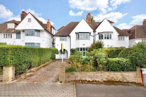 Lyndale Avenue, London, NW2