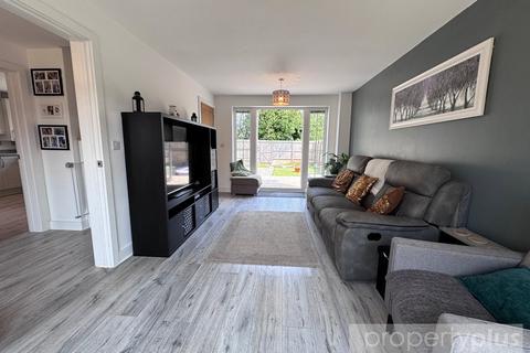 3 bedroom detached house for sale, Comin Y Coed, Tonyrefail, Rhondda Cynon Taff, CF39