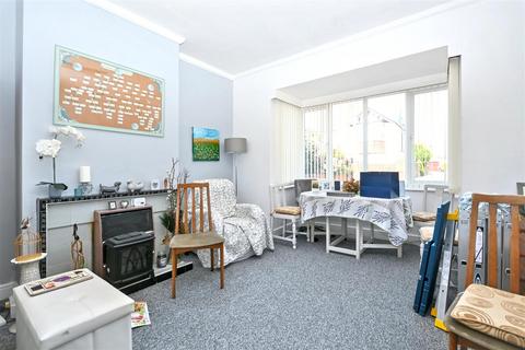 3 bedroom semi-detached house for sale, St. Philips Avenue, Eastbourne