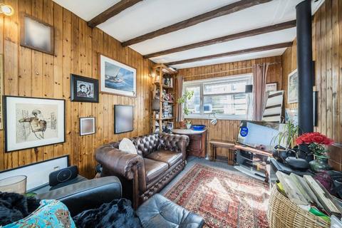 1 bedroom houseboat for sale, Lower Teddington Road, Hampton Wick KT1