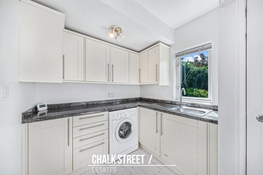 Utility room, utility