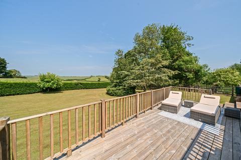 3 bedroom detached bungalow for sale, School Lane, Horncastle, LN9