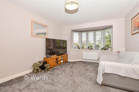 3 bedroom terraced house for sale, Baneberry Walk, Sheerness ME12