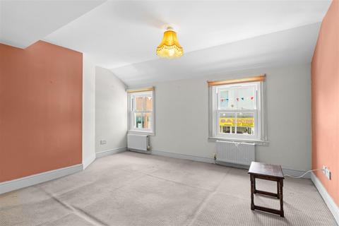 1 bedroom flat for sale, Vicarage Field, Hailsham